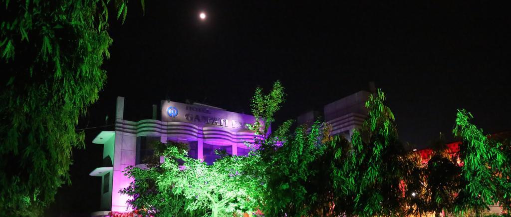 Hotel Ganpati Palace Mathura Eksteriør billede